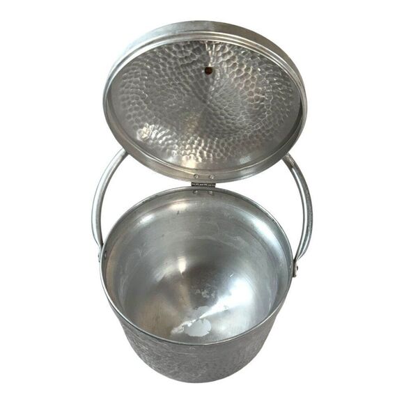 Vintage MCM Modern Nasco Italy Hammered Aluminum Ice Bucket With Lid & Handle - Picture 2 of 7